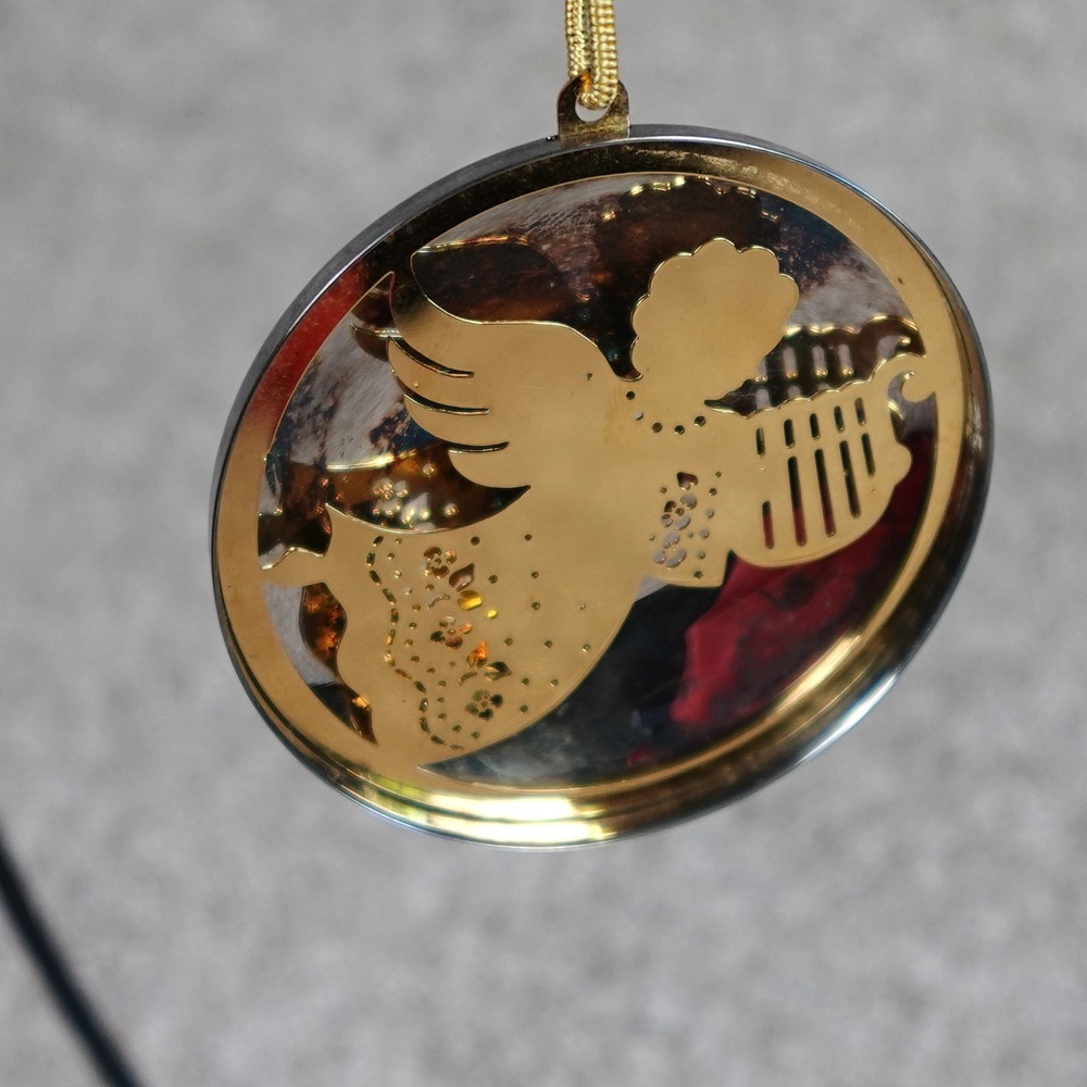 Oneida Ltd Silver Plated Gold Tone Angel with Harp Christmas Ornament 2.25 Inch